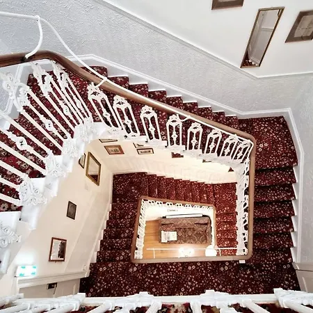The Guards Hotel-2
